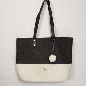Emma Fox Caspian Shoulder Bag Tote Large Felt Sherpa Gray Cream Purse Trendy